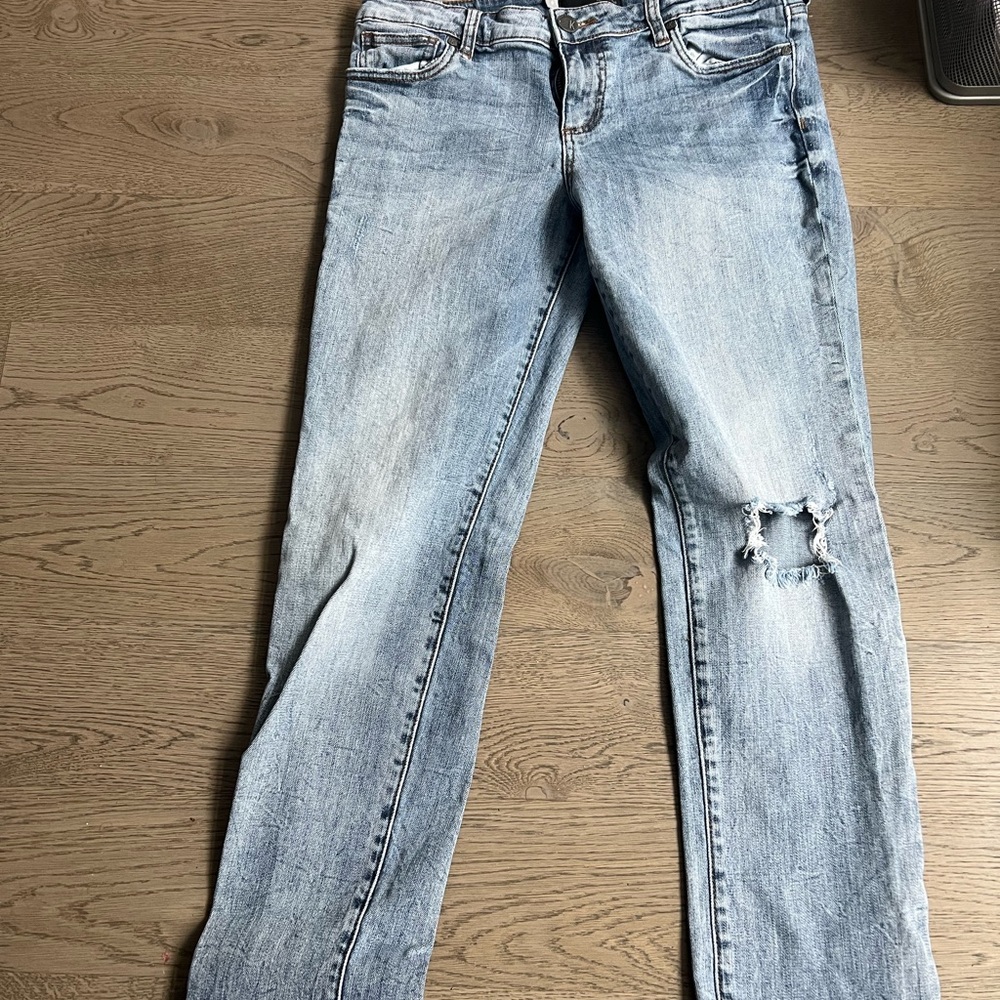 Kut Catherine Boyfriend Blue Straight Leg Jeans Distressed Size 8